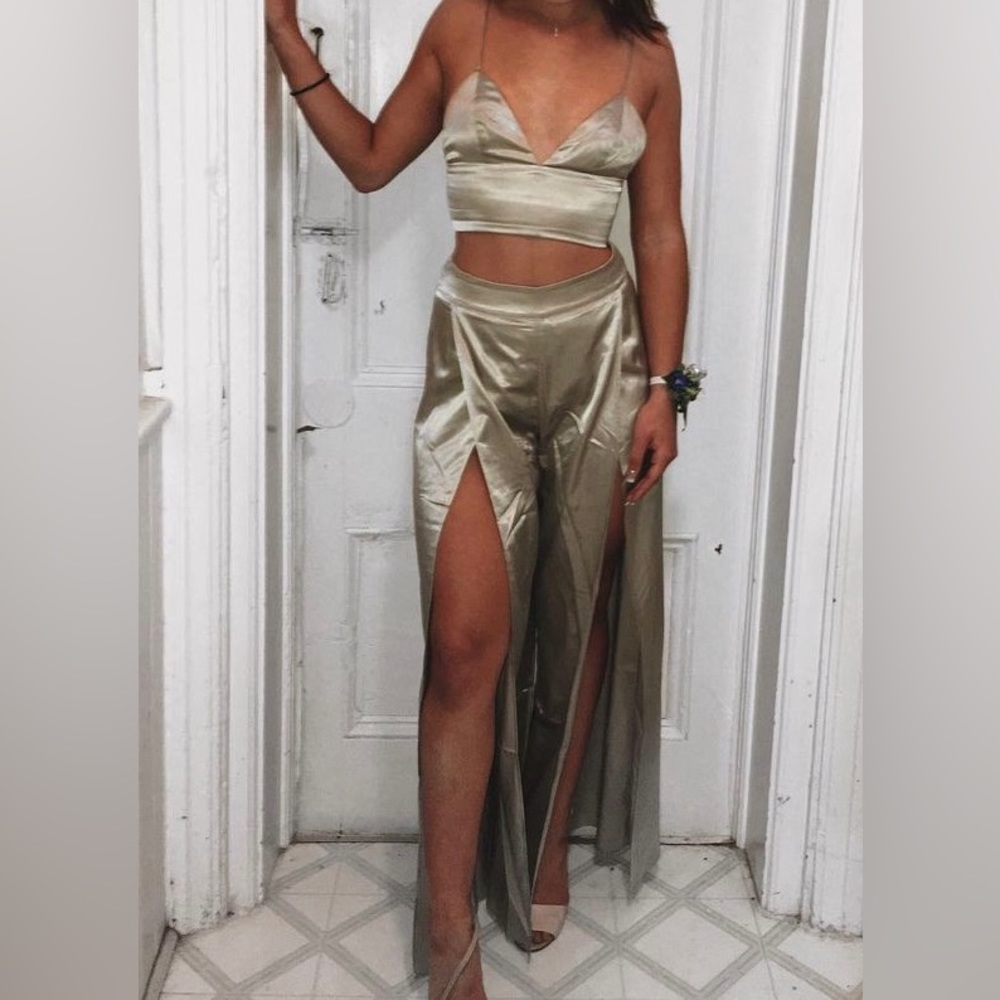 Meshki Matching satin set, PROM, pale green, size small